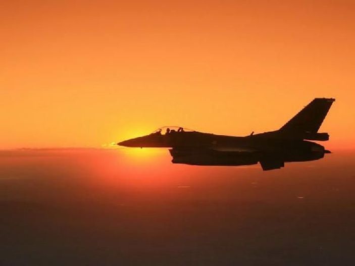 Irak'ın kuzeyi, Avaşin-Basyan bölgesine hava harekâtı