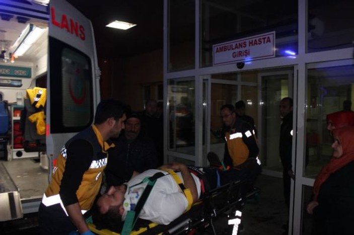 Erzincan'da zincirleme kaza: 11 yaralı