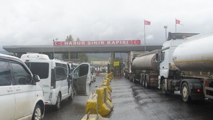 Tır şoförlerinin oy kullanma kuyruğu