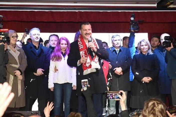 Balıkesir'de Büyükşehir'i AK Parti kazandı