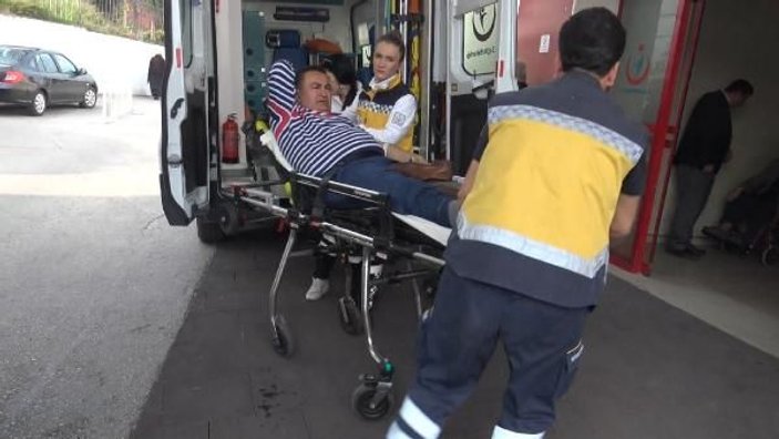 Emekli polis, otobüs şoförünü yaraladı