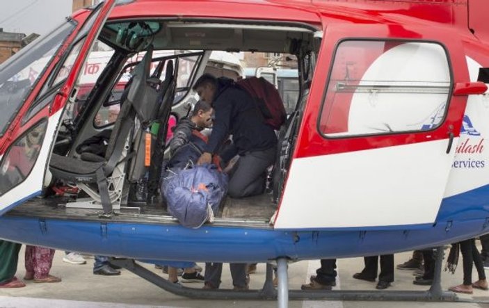 Nepal’de yolcu uçağı iniş sırasında kaza yaptı