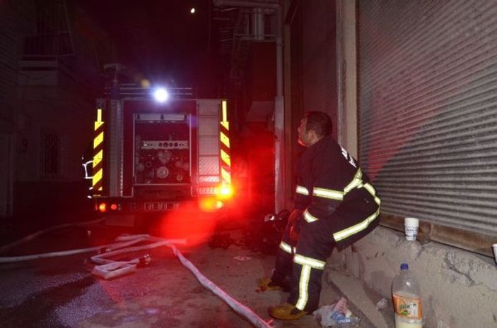 Adana’da yangın: Bir ev kullanılamaz hale geldi