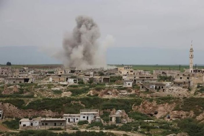Suriye ve Rus savaş uçakları bomba yağdırdı