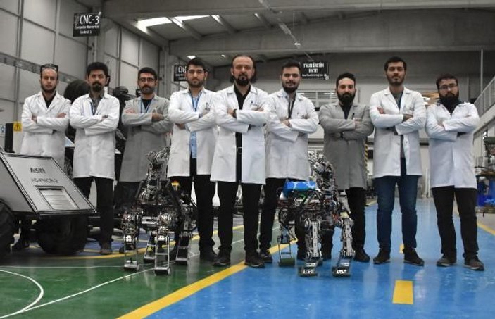Akınsoft Akınrobotics firması 4 ayaklı robot geliştirdi