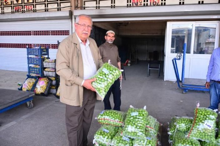 Adana sebze halinde soğanın kilosu 75 kuruşa indi