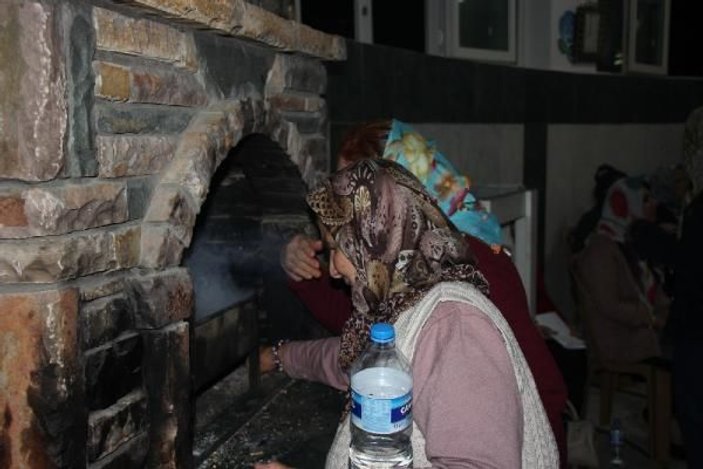 Hatay'da Hz. Hıdır Türbesi ziyaretçi akınına uğradı