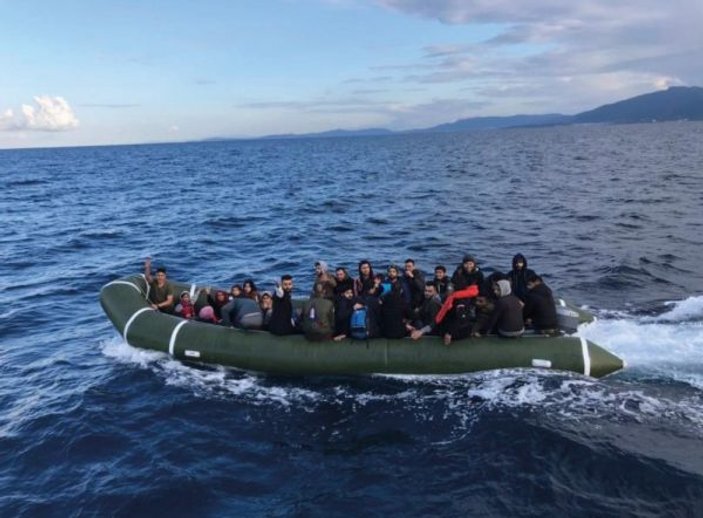 Kuşadası Körfezi’nde 40 kaçak göçmen yakalandı