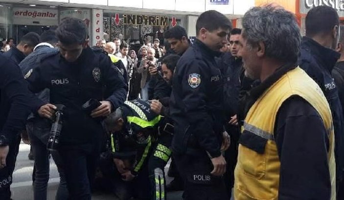 Kocaeli'de, aracını çeken polislerle tartışınca gözaltına alındı