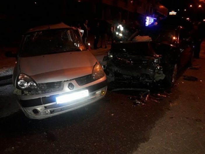 Elazığ’da trafik kazası:4 yaralı