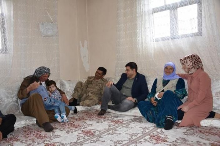 Çocukları teröristler tarafından öldürülen anneye ziyaret