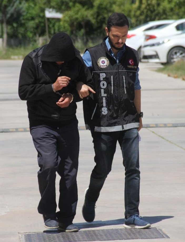 Adana'da uyuşturucu satıcısı drone ile yakalandı