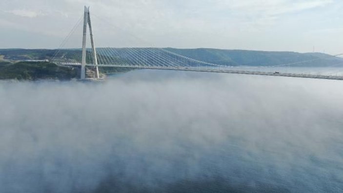 Boğaz'a sis çöktü; Kartpostallık görüntü ortaya çıktı