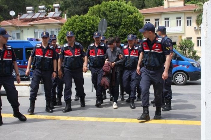 Antalya'da yol verme tartışması cinayetle sonuçlandı