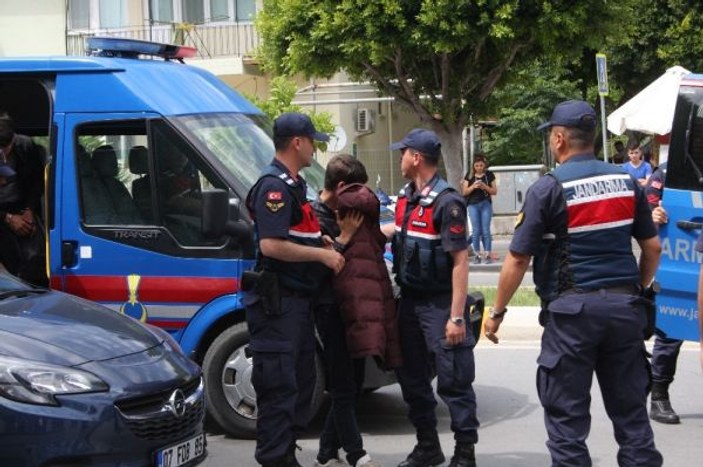 Antalya'da yol verme tartışması cinayetle sonuçlandı