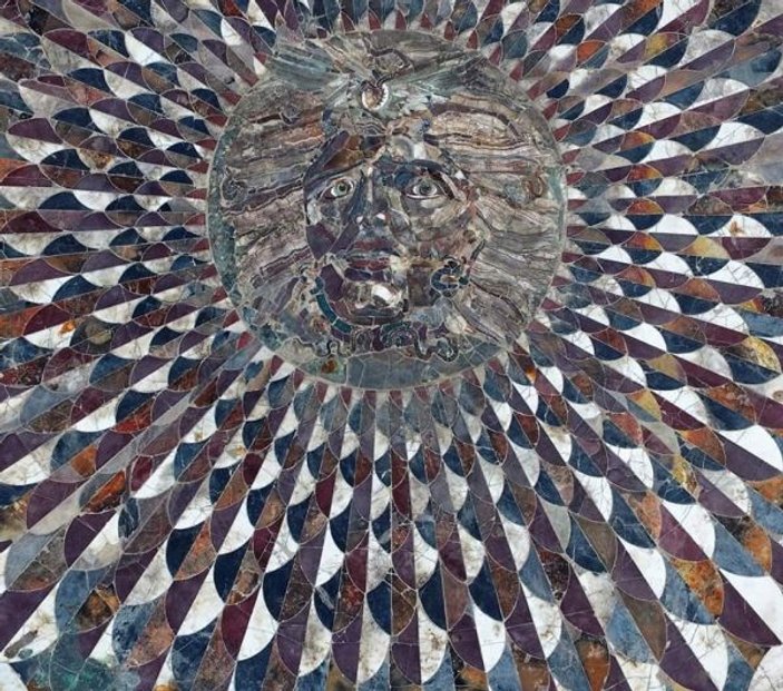 Kışın kapanan Medusa Mozaiği ziyarete açıldı