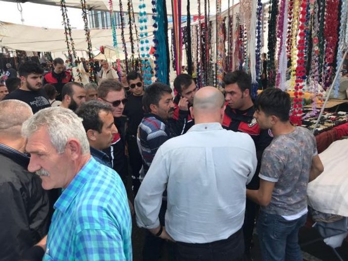 Kadıköy pazarında makaslı kavga: 3 yaralı