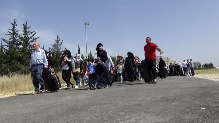 Bayram için ülkeden ayrılan Suriyelilerin bazısı geri dönmeyecek