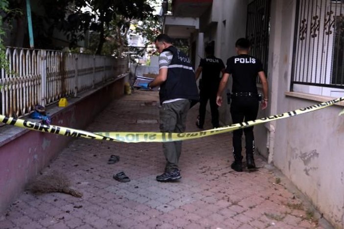 Antalya'da bir şahıs komşularına ateş açtı