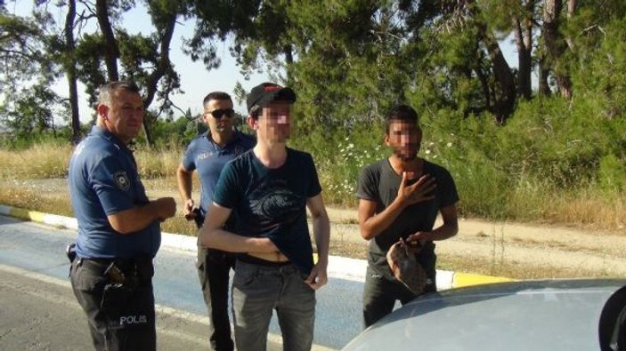 Antalya'da polis ehliyetsiz sürücüyü kovaladı