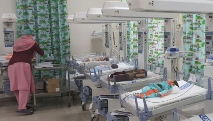 Pakistan’da hastanede klimalar bozuldu: 8 çocuk öldü