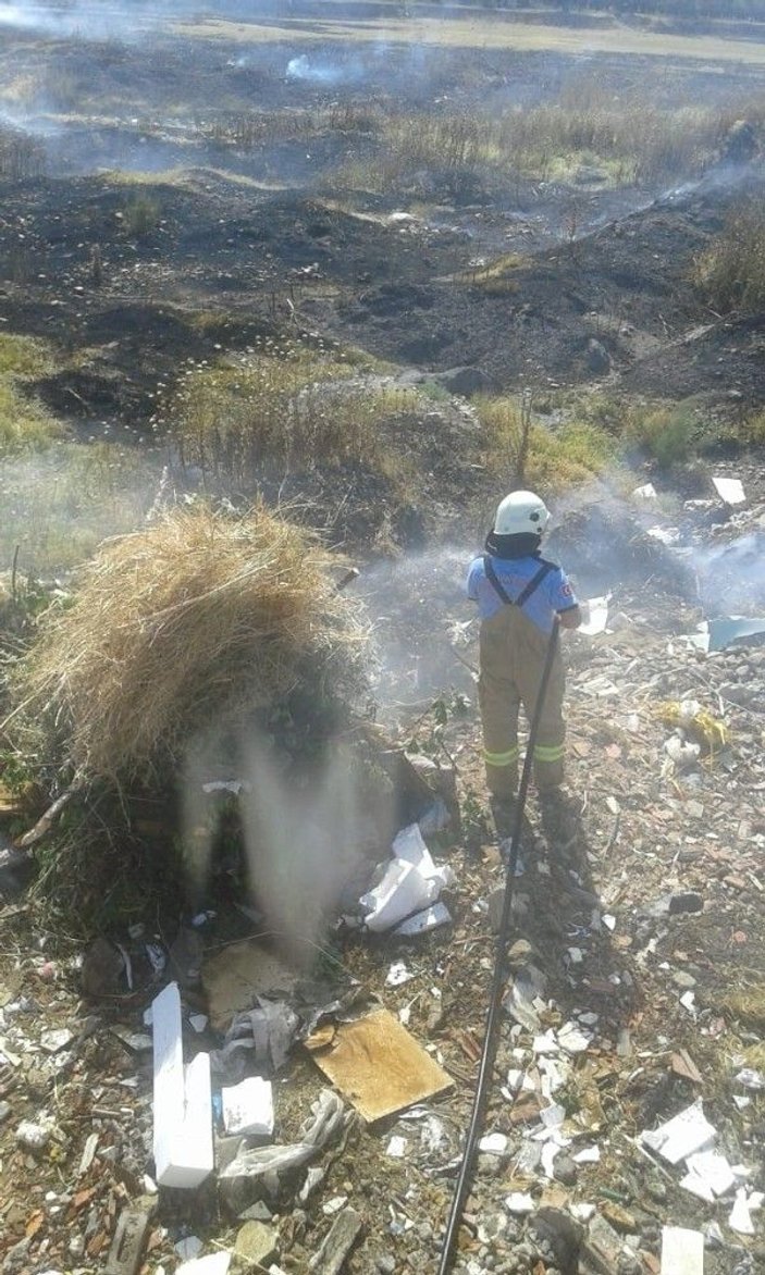 Balıkesir'de katı atık depolama alanında yangın