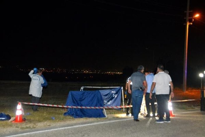 Adana'da yolda erkek cesedi bulundu
