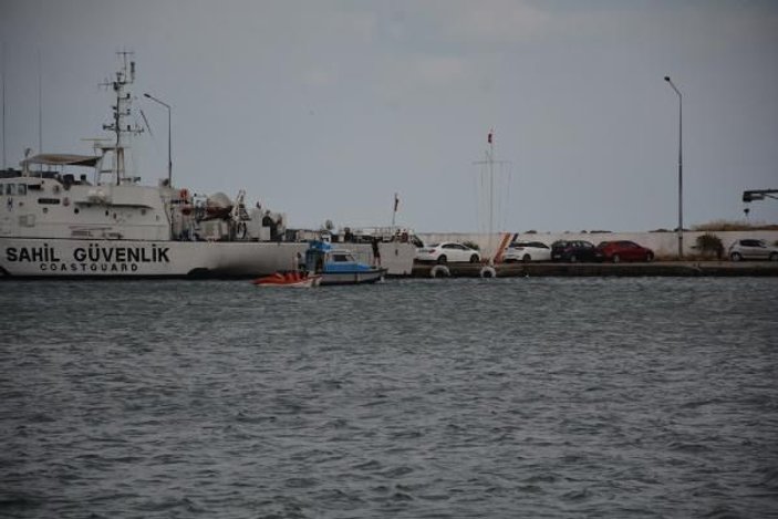 Sinop'ta denizde sürüklenen 4 kız kurtarıldı