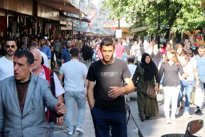 Türkiye nüfusunun yüzde 4,41'i Suriyeli