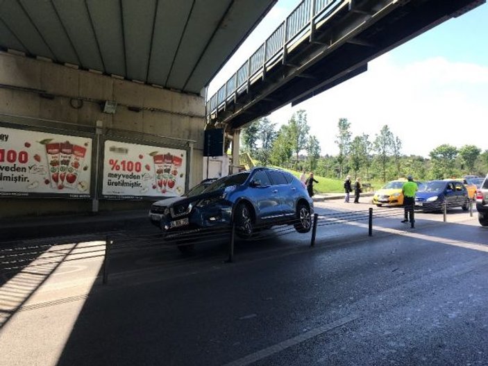 15 Temmuz Şehitler Köprüsü bağlantı yolunda kaza