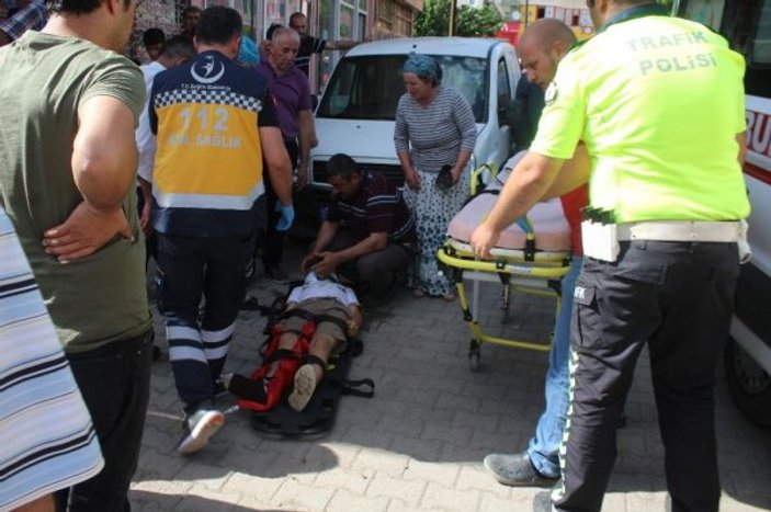 Sivas'ta otomobil çarpan çocuk yaralandı