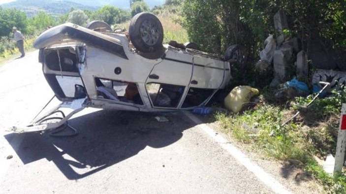 Kastamonu'da kontrolden çıkan araç takla attı: 2 yaralı