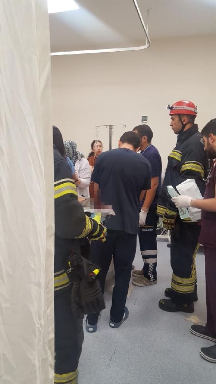 d Cinsel organına elektrikli testere saplandı