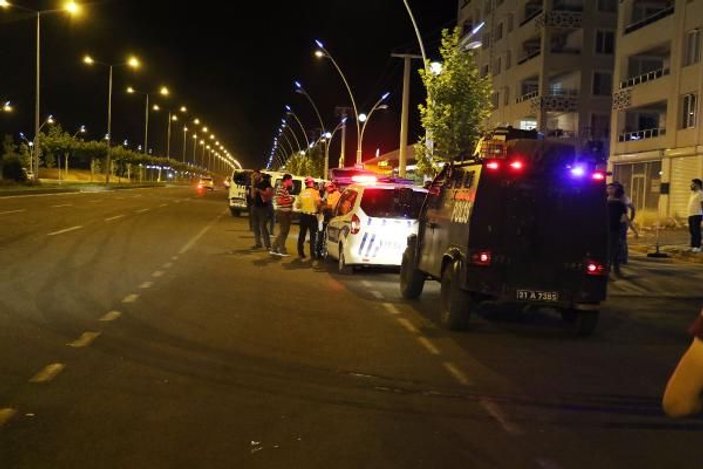 Diyarbakır'da aşırı hız yapan sürücünün çarptığı kadın öldü
