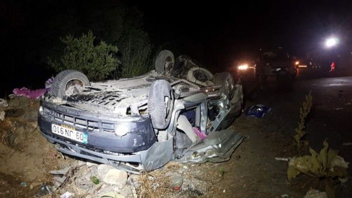 Aydın'da panelvan ile tır kafa kafaya çarpıştı