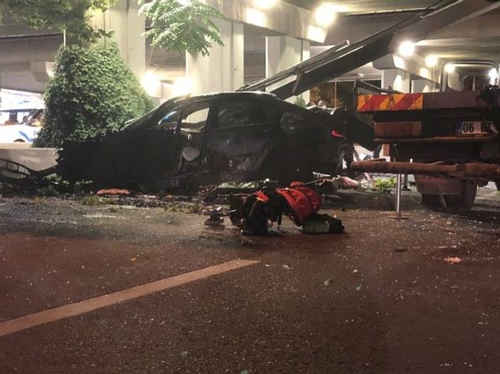 Ankara'da otomobil köprüden uçtu