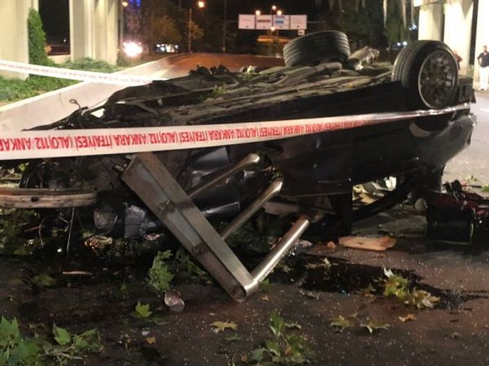Ankara'da otomobil köprüden uçtu