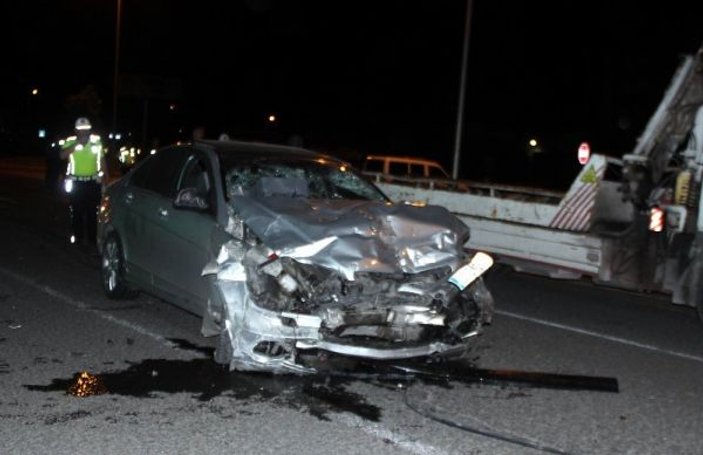 Kayseri'de iki araç çarpıştı: 2 ölü 3 yaralı