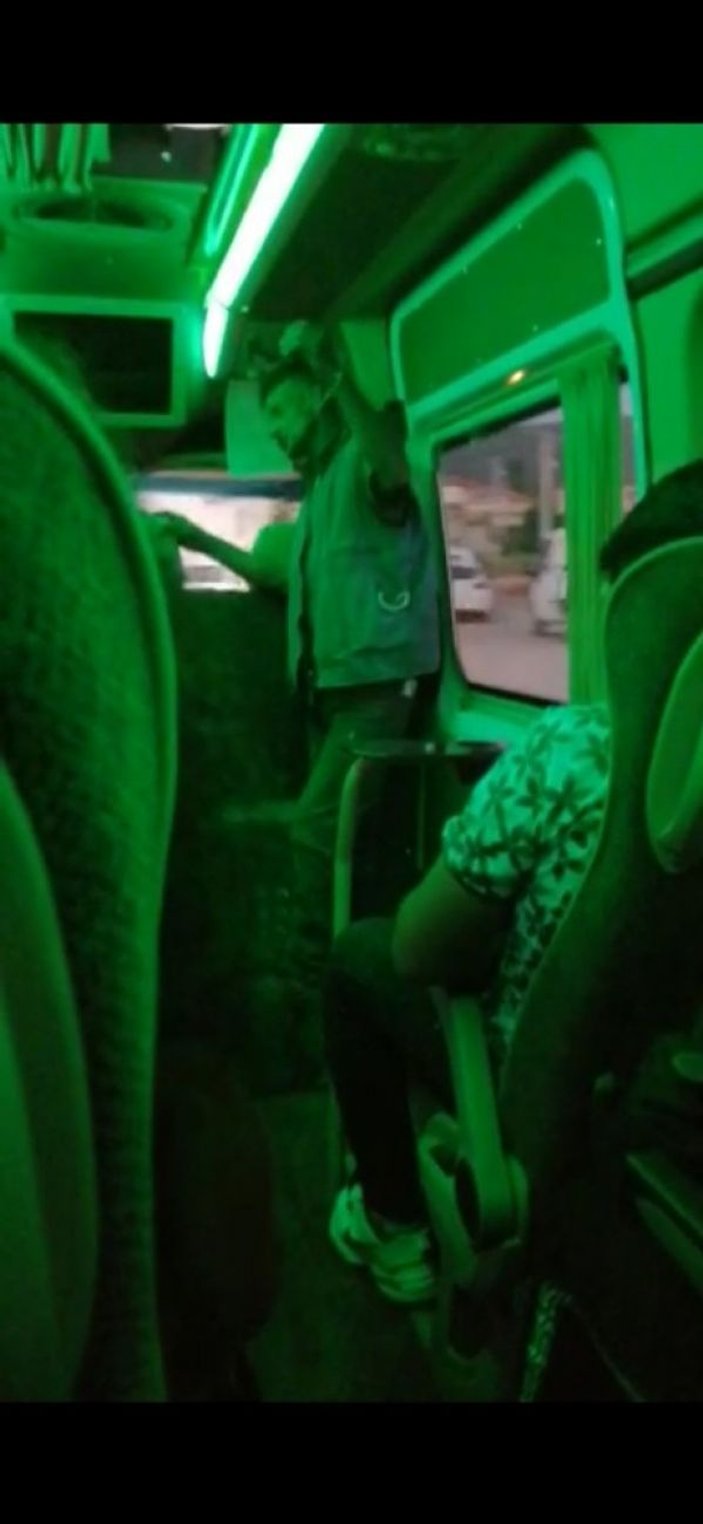 Otobüste genç kızı taciz eden şüpheli gözaltında