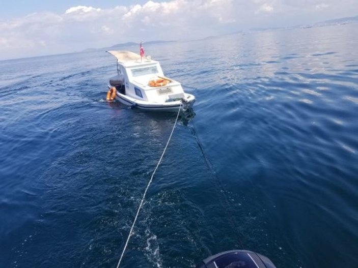 Yalova'da batan teknenin imdadına deniz polisi yetişti