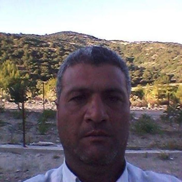 İzmir'de düşen yıldırım ile ölen baba ve kızına acı veda