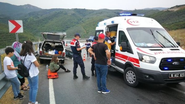 İznik'te aynı virajda ikinci kaza: 6 yaralı