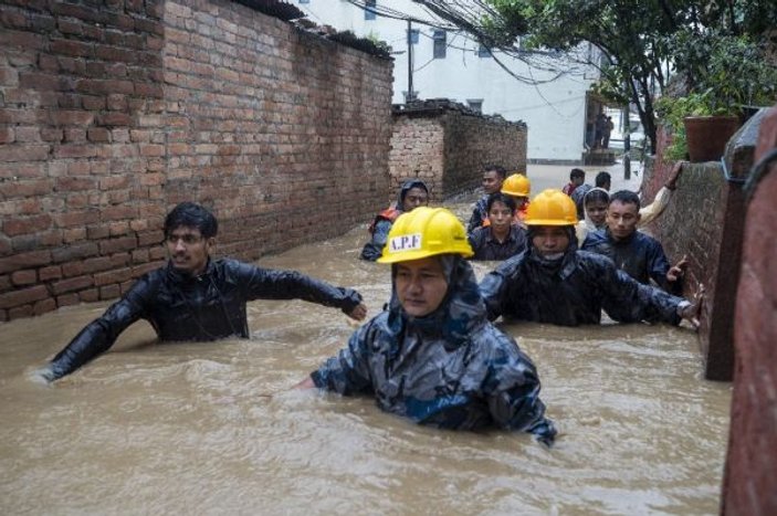 Nepal’de muson yağışlarında 65 kişi öldü