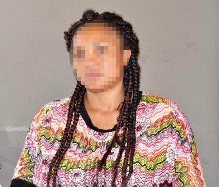 Kamerunlu masöze cinsel saldırı iddiasına 4 gözaltı