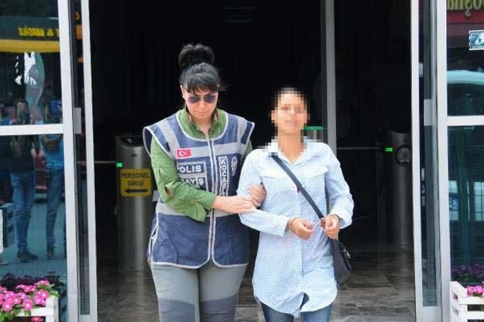 İzmit'te evlerden ziynet eşya çalan 2 hırsız yakalandı