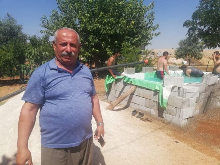 Mardin'de babadan çocukları için seyyar havuz