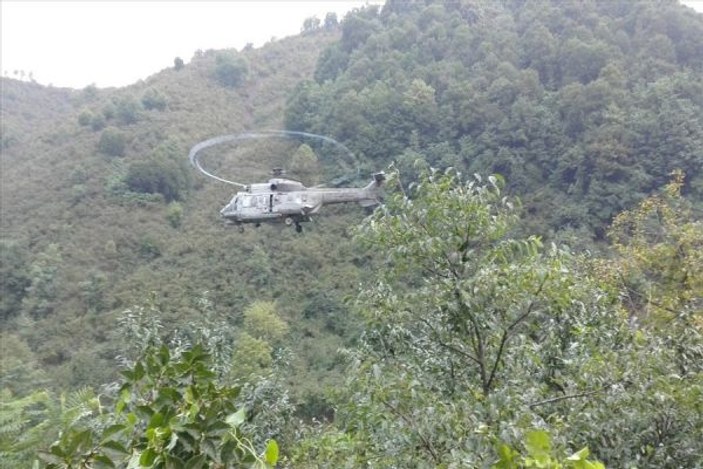 Samsun'da askeri helikopterler 17 kişiyi kurtardı