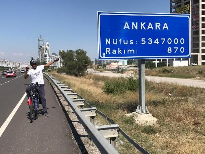 İzmir'de işinden olan işçi, Kılıçdaroğlu için Ankara'da