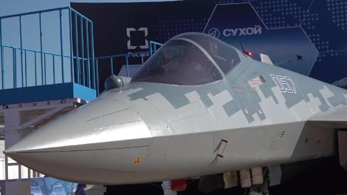 Erdoğan’ın incelediği Su-57 savaş uçağı