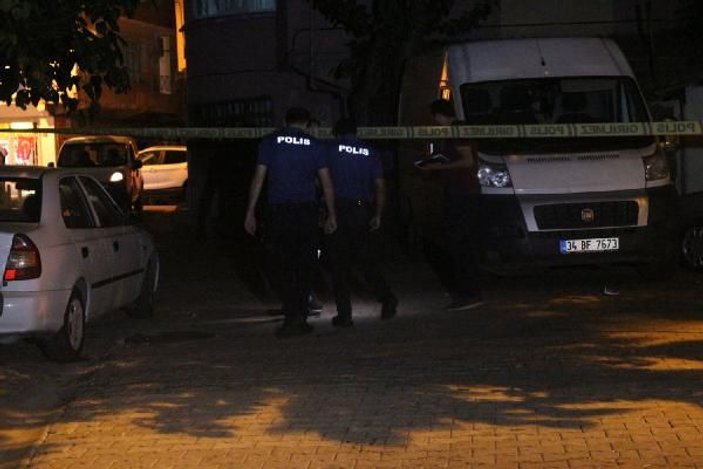 İstanbul'da kara çarşaflı erkek saldırgan dehşeti